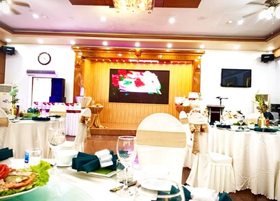 Nhà hàng - Ẩm thực